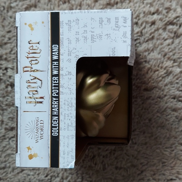 Golden Harry Potter collectible - Picture 2 of 5